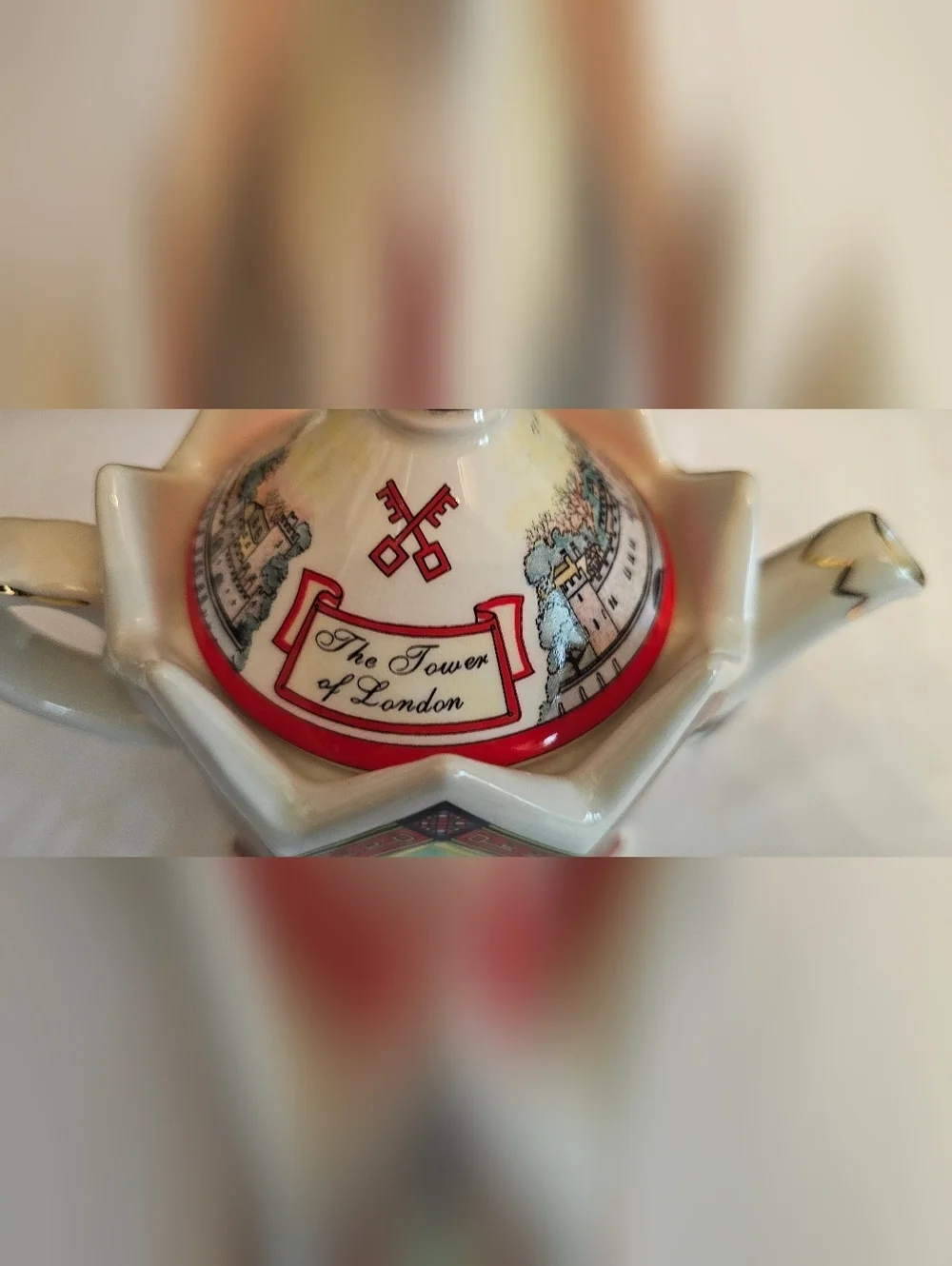 Vintage 80s James Sadler Tower of London Teapot Personnel of the Tower